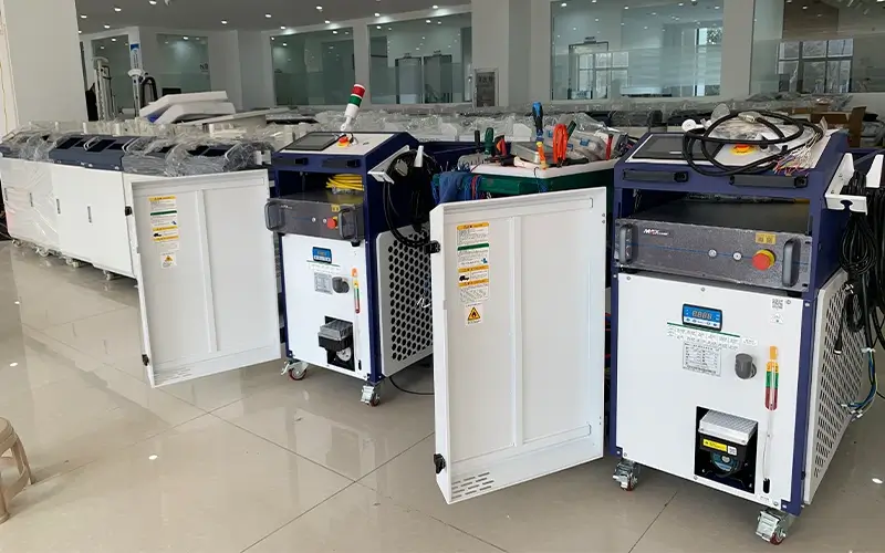 genuine MAX Raycus industrial-grade fiber laser source module rated 100000 hours MTBF for KH-3000 handheld laser welder